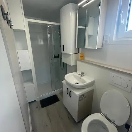 Floating Sea House - 1 * Pula